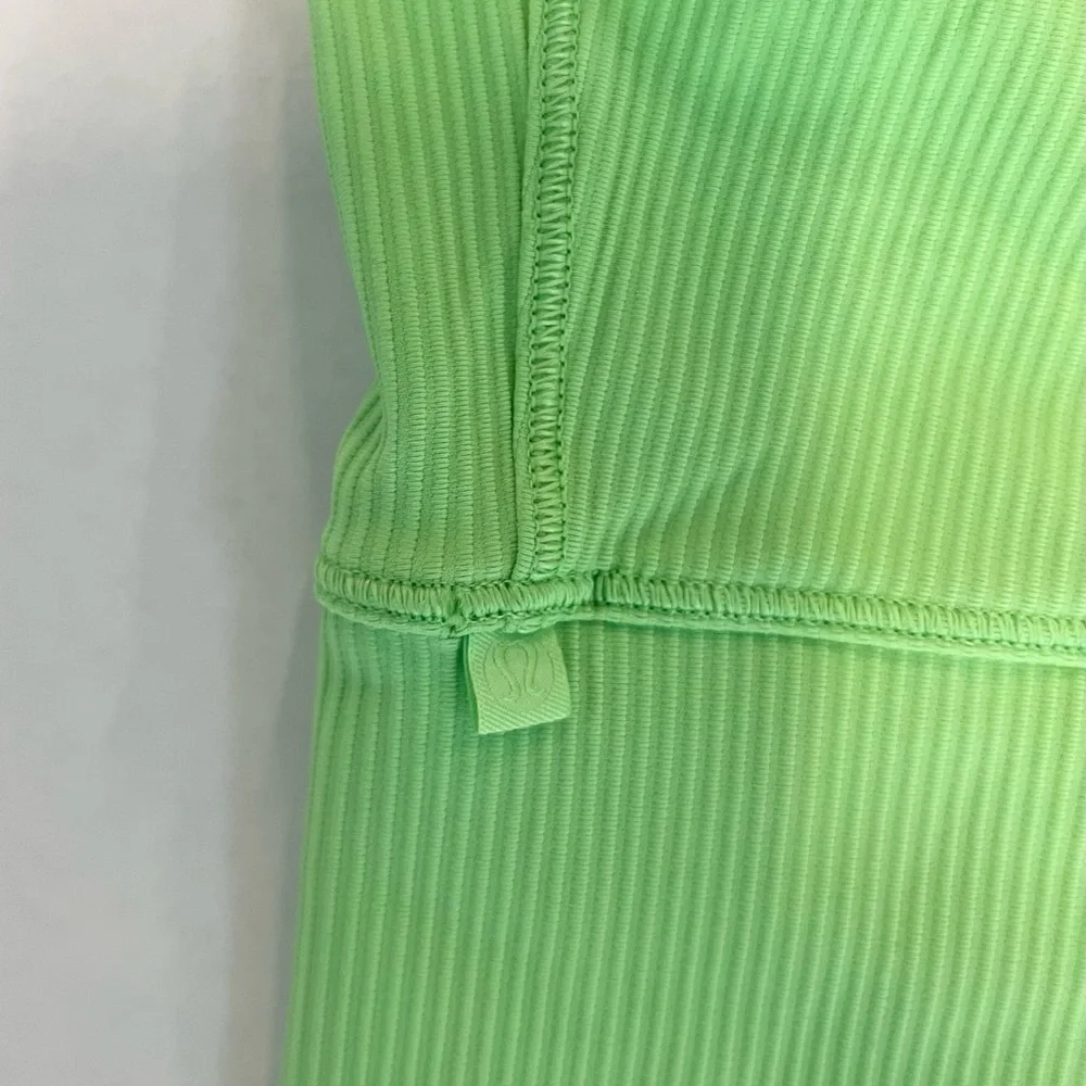 Lululemon scream green power pivot tank top 4